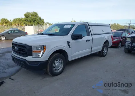2021 Ford F-150 Xl z USA, uszkodzony, nr VIN 1FTMF1C56MKD58811